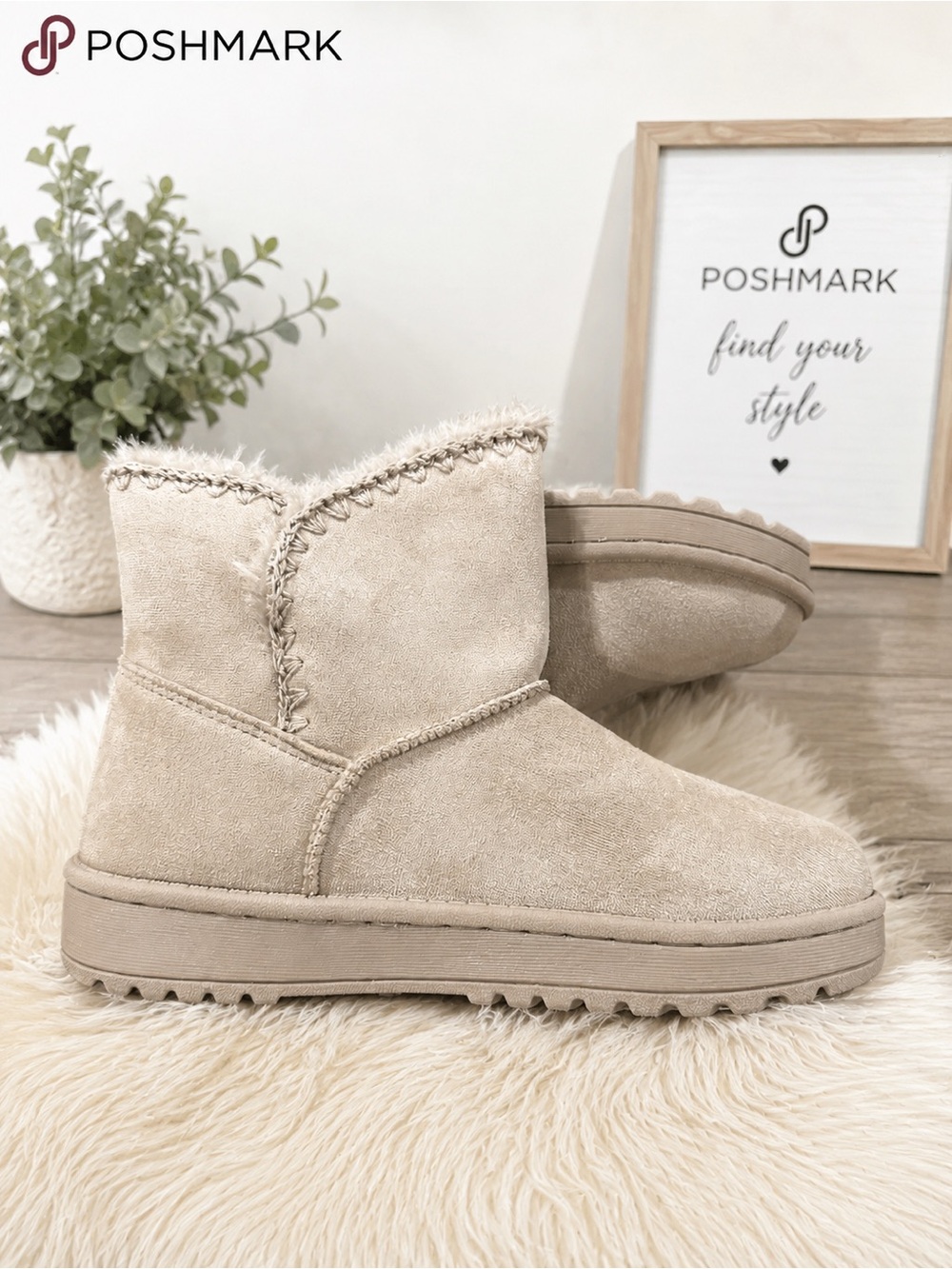 Kids Beige Suede Shearling-Trim Ankle Boots thereabouts size 2m